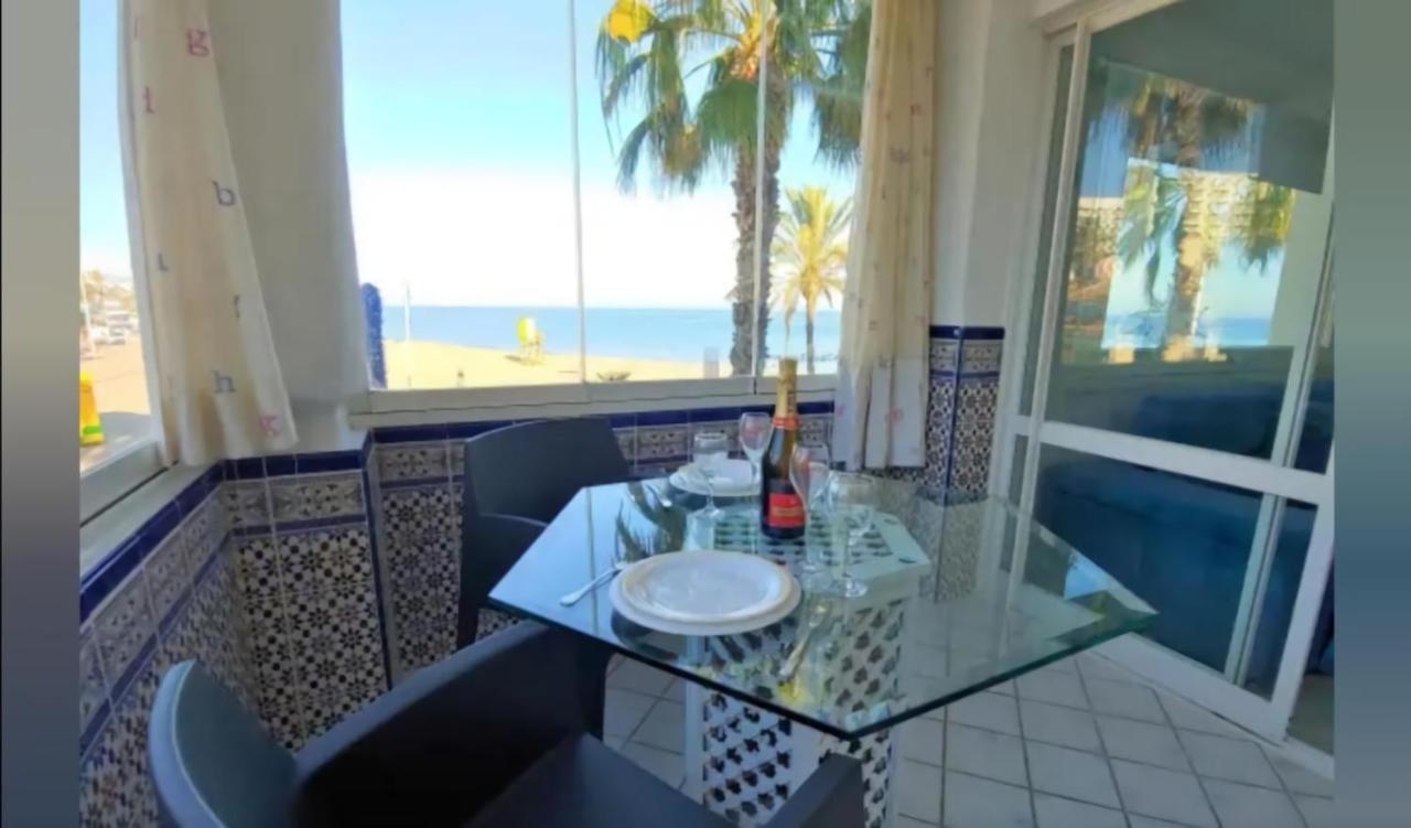 Benalmadena Beachfront Puerto Marina Sunrise 外观 照片